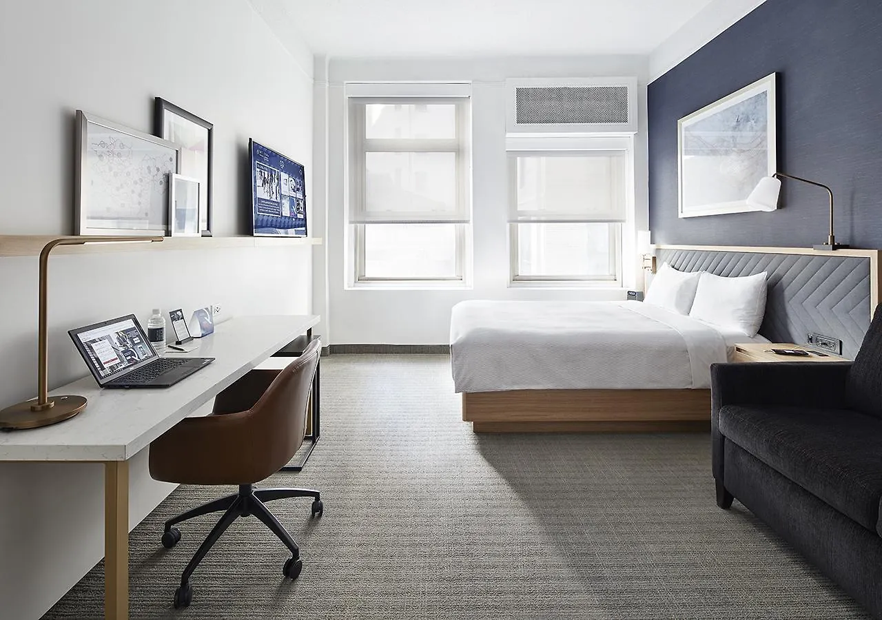 Radisson Hotel New York Wall Street